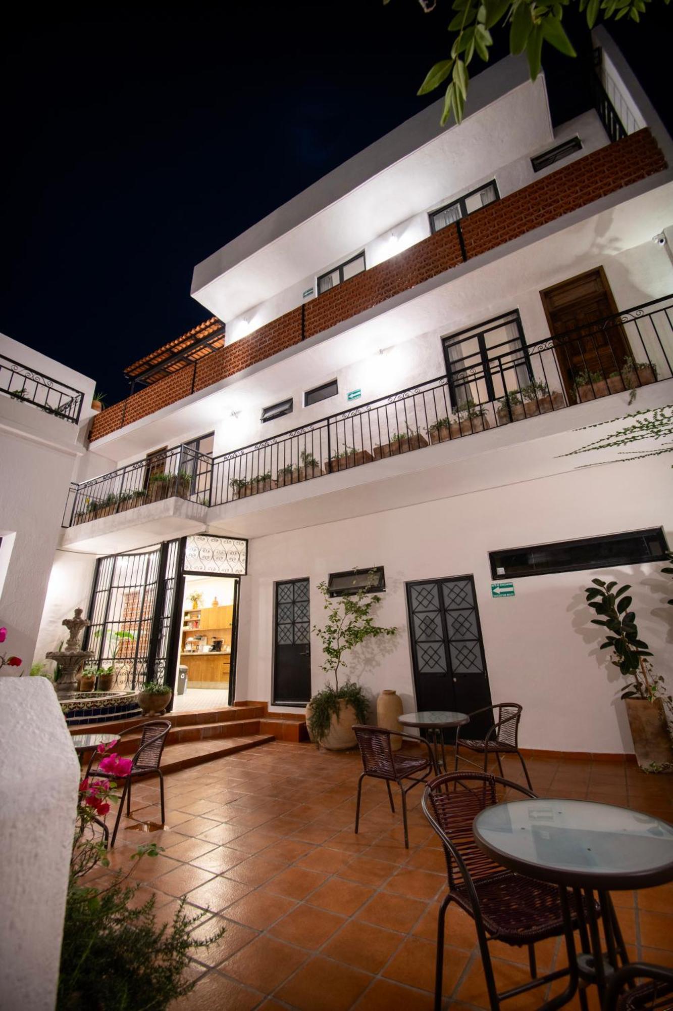 ホテル Casa Irake グアダラハラ エクステリア 写真